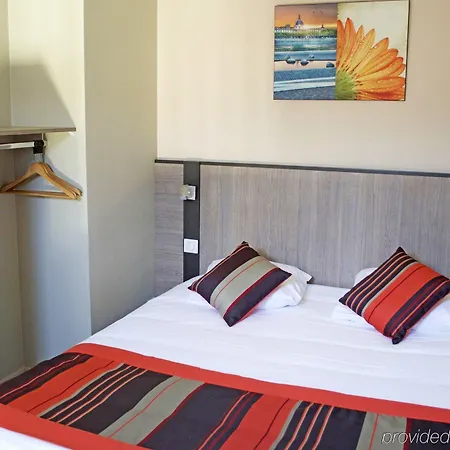 Adagio Access Centre Universite 3*