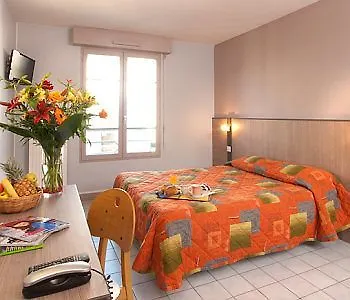 Adagio Access Centre Universite 3*
