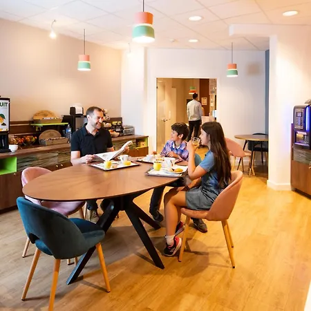 Adagio Access Centre Universite 3*