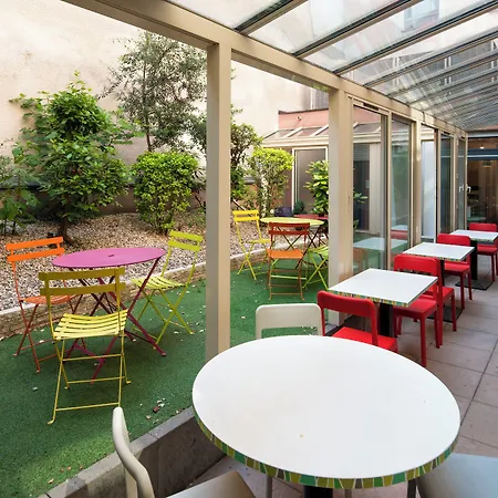 Adagio Access Centre Universite Apart Otel 3*