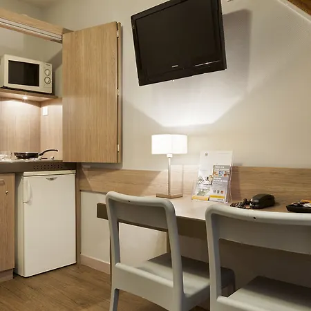 Adagio Access Centre Universite 3*