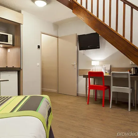 Adagio Access Centre Universite מלון דירות 3*