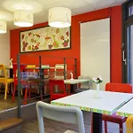 מלון דירות Adagio Access Centre Universite 3*